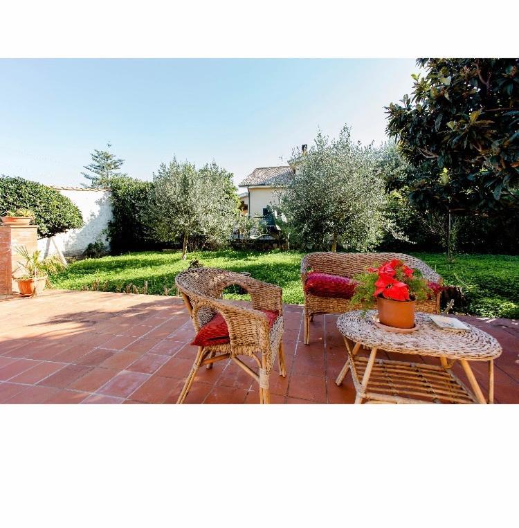 Villa Angela Augusta Luaran gambar